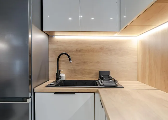 Apartment Szybowcowa Charming By Bookinghost